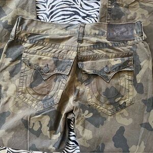 True Religion men’s camo pants